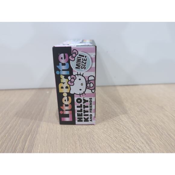 Brand New Hello Kitty And Friends Mini Size Lite Brite Lite•Brite 176 Pieces - Picture 3 of 7